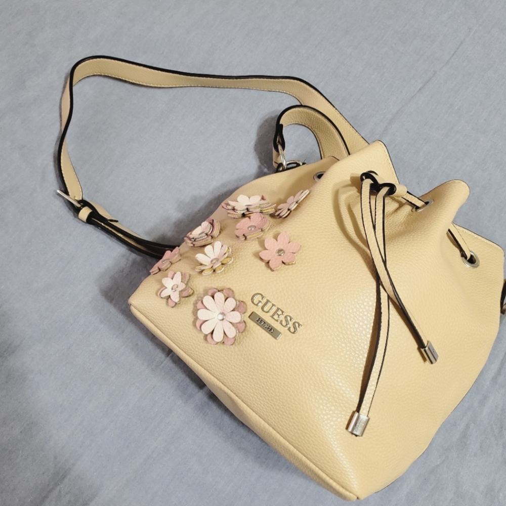 Guess Bag